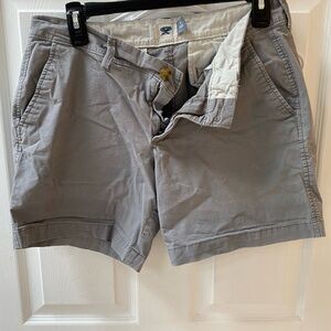 Old Navy Gray Flat Front Shorts Relaxed Fit